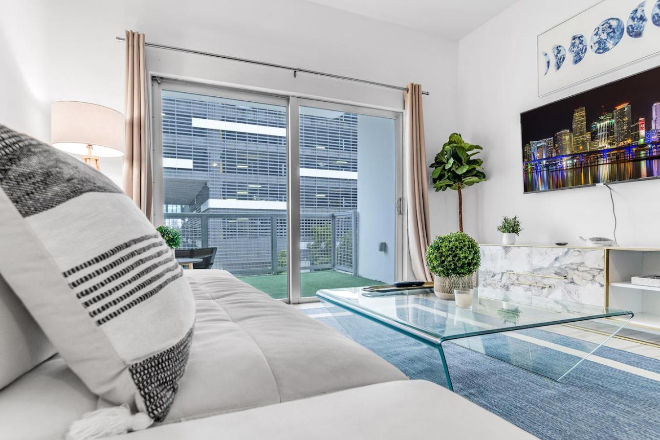Lovely Unit Mins From Wynwood With Free Parking Μαϊάμι Εξωτερικό φωτογραφία