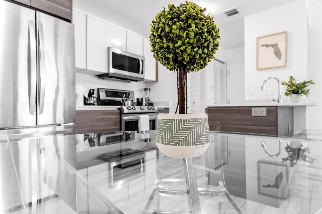 Lovely Unit Mins From Wynwood With Free Parking Μαϊάμι Εξωτερικό φωτογραφία