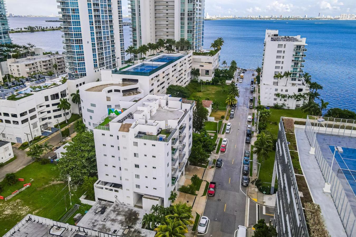Lovely Unit Mins From Wynwood With Free Parking Μαϊάμι Εξωτερικό φωτογραφία