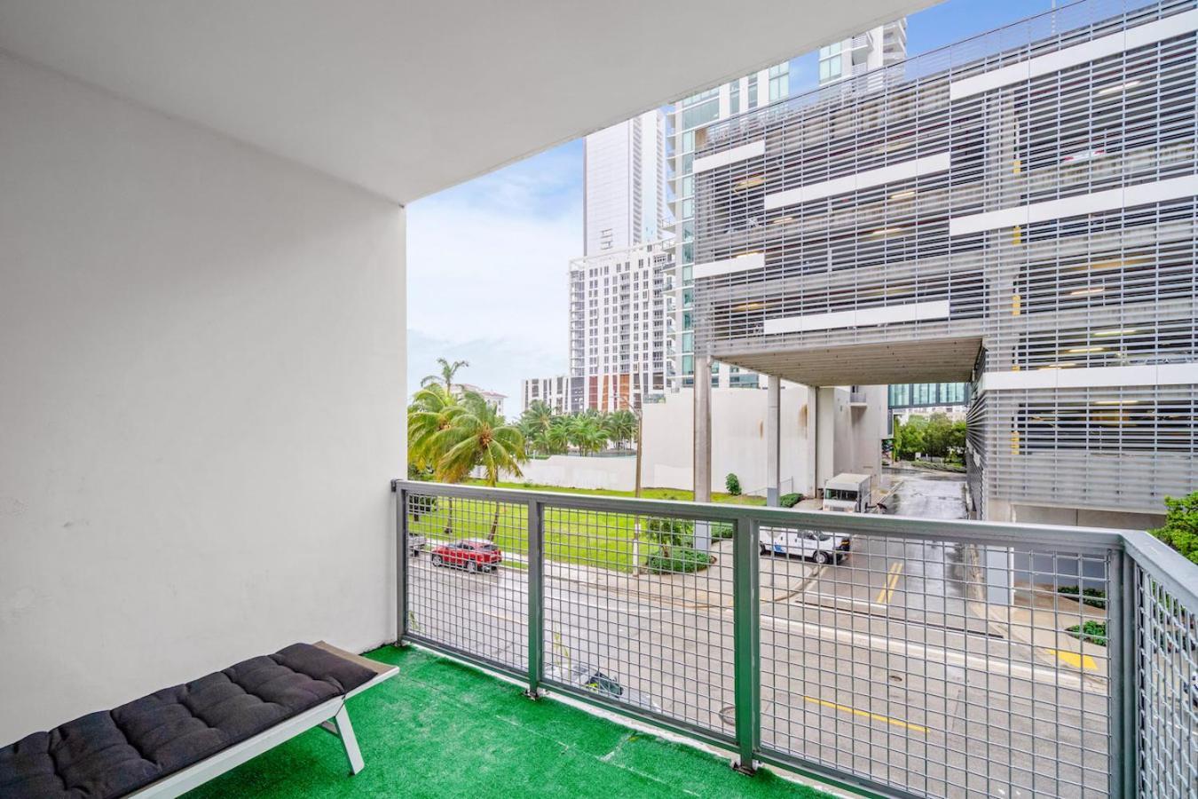 Lovely Unit Mins From Wynwood With Free Parking Μαϊάμι Εξωτερικό φωτογραφία