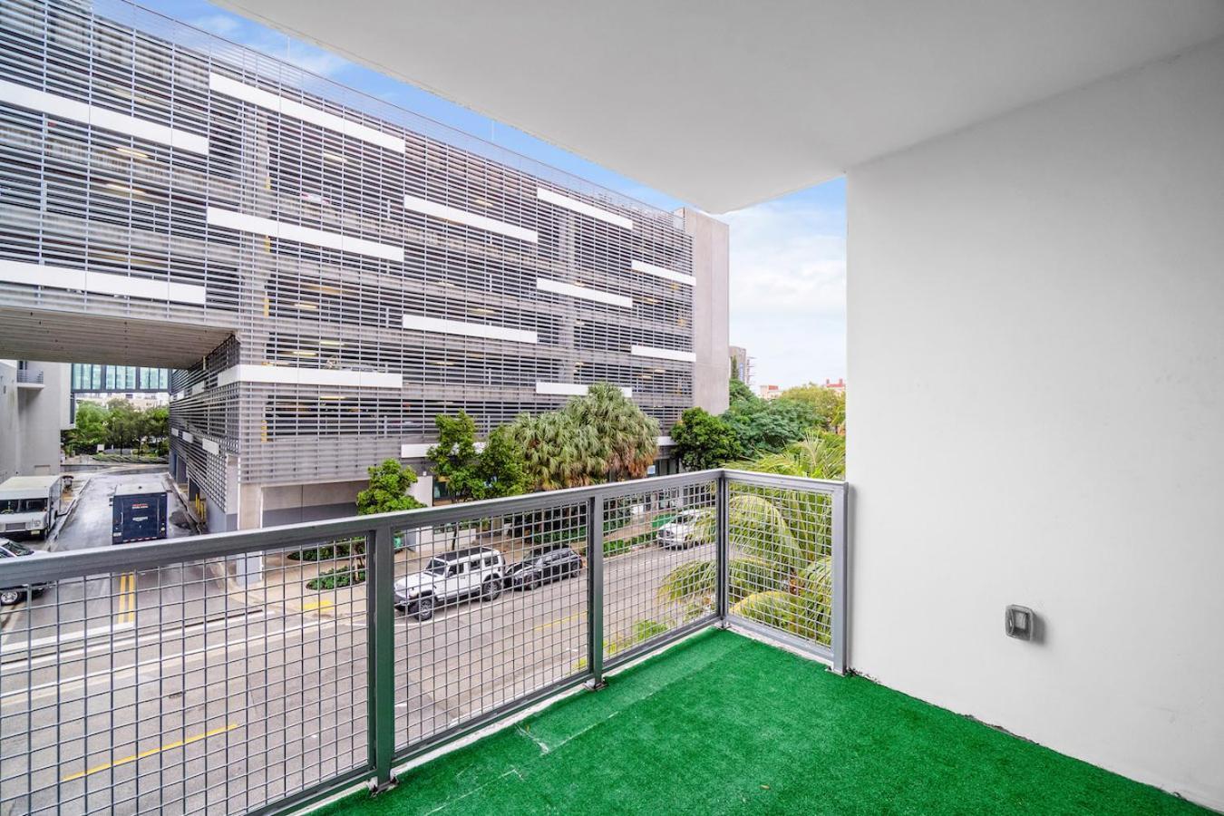 Lovely Unit Mins From Wynwood With Free Parking Μαϊάμι Εξωτερικό φωτογραφία